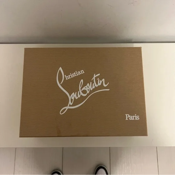 Louboutin Black heels 👠 - Picture 2 of 4